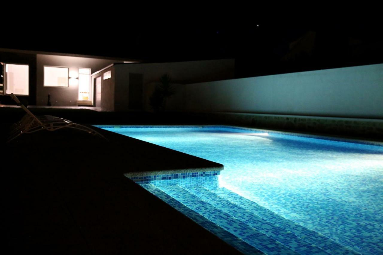 Casa Rural Con Piscina Vina De Millan او غروف المظهر الخارجي الصورة