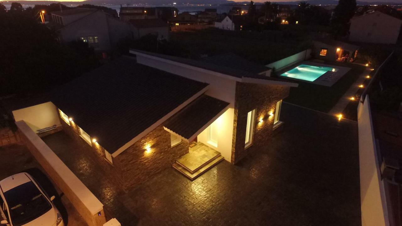 Casa Rural Con Piscina Vina De Millan او غروف المظهر الخارجي الصورة